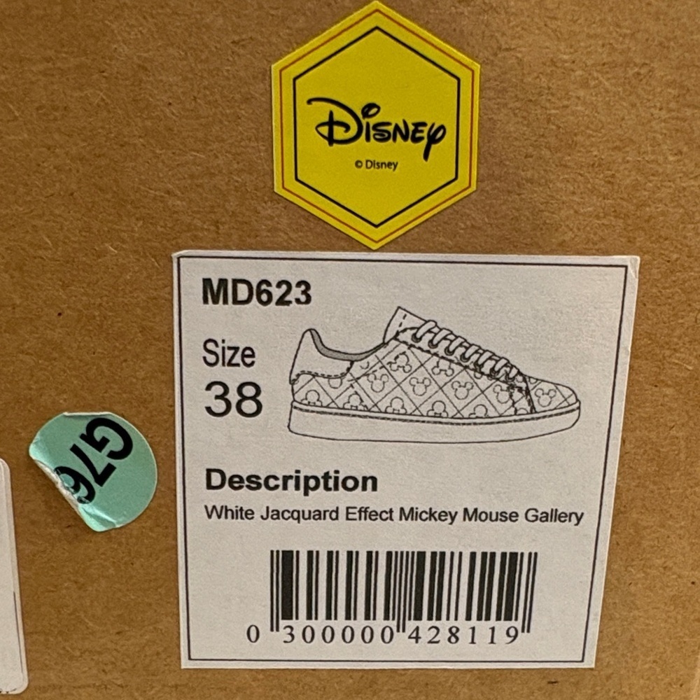 Disney Master of Arts Concept White and Gray Women's Sneakers - Picture 2 of 16